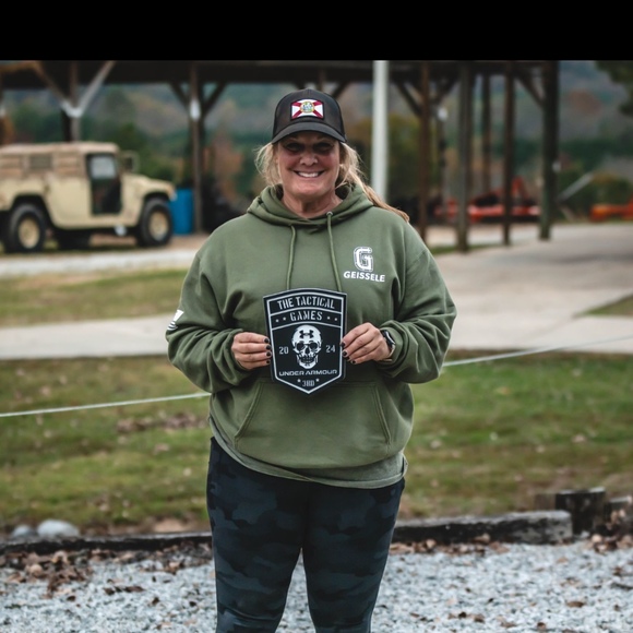 Meet your Posher, Michele - Picture 1 of 1